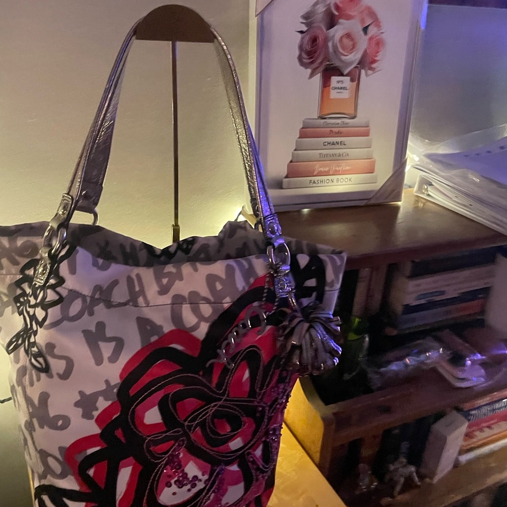 Coach Tote Bag with Red and Black Floral Design - Picture 6 of 6